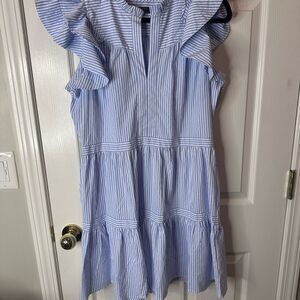 NWOT Vineyard Vines Light Blue and White Striped Dress Oversized Small